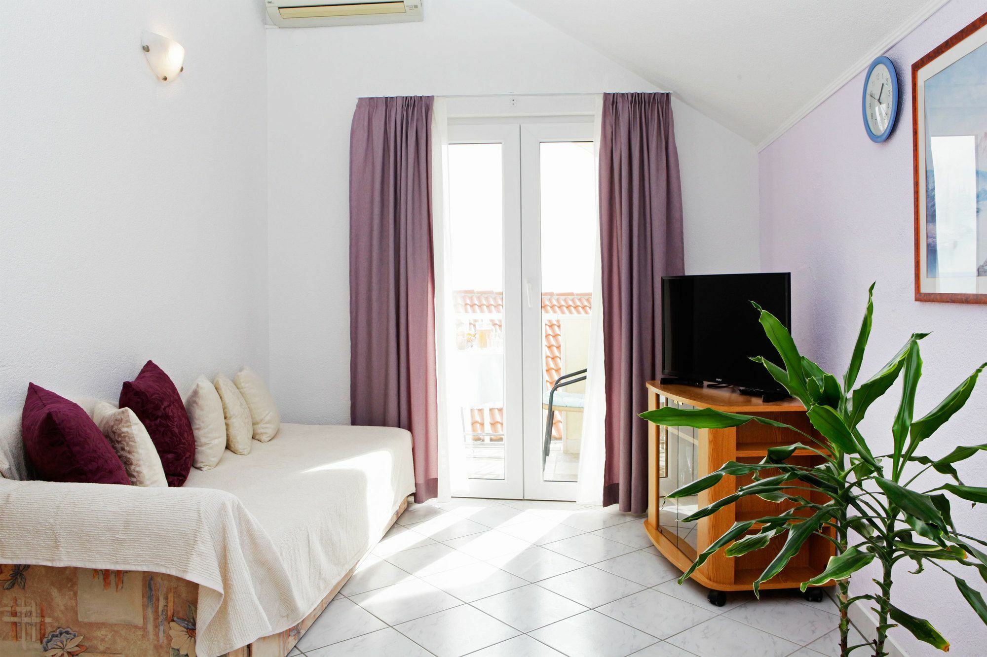 Ratac Apartments ボル エクステリア 写真